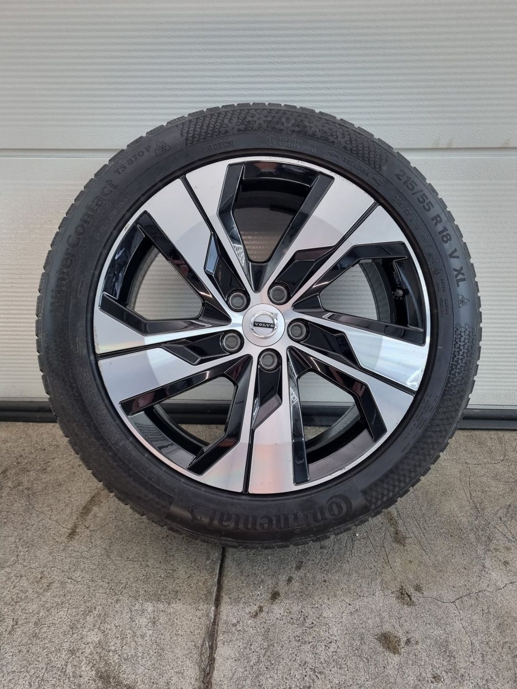 Pneumatici & Ruote complete: Volvo V60 CC Winterräder – Usato da Kirchdorf AG venduto da Cartastic_AG 1