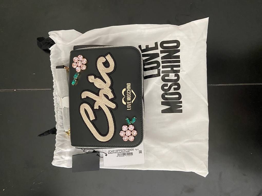 Moschino Borse da donna: Sac à main love moschino – Usato da Châtel St Denis venduto da kel_bhn8
