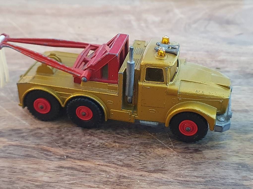 Matchbox Modellini d'auto: Matchbox Modell Abschleppdienst – Usato da Oberglatt ZH venduto da watchkurt 1