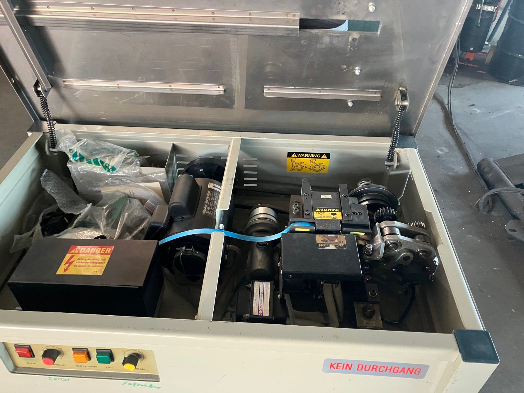 Toutes les machines: Verpackmaschine/Bindmaschine – D'occasion à Willisau par Haku3 3