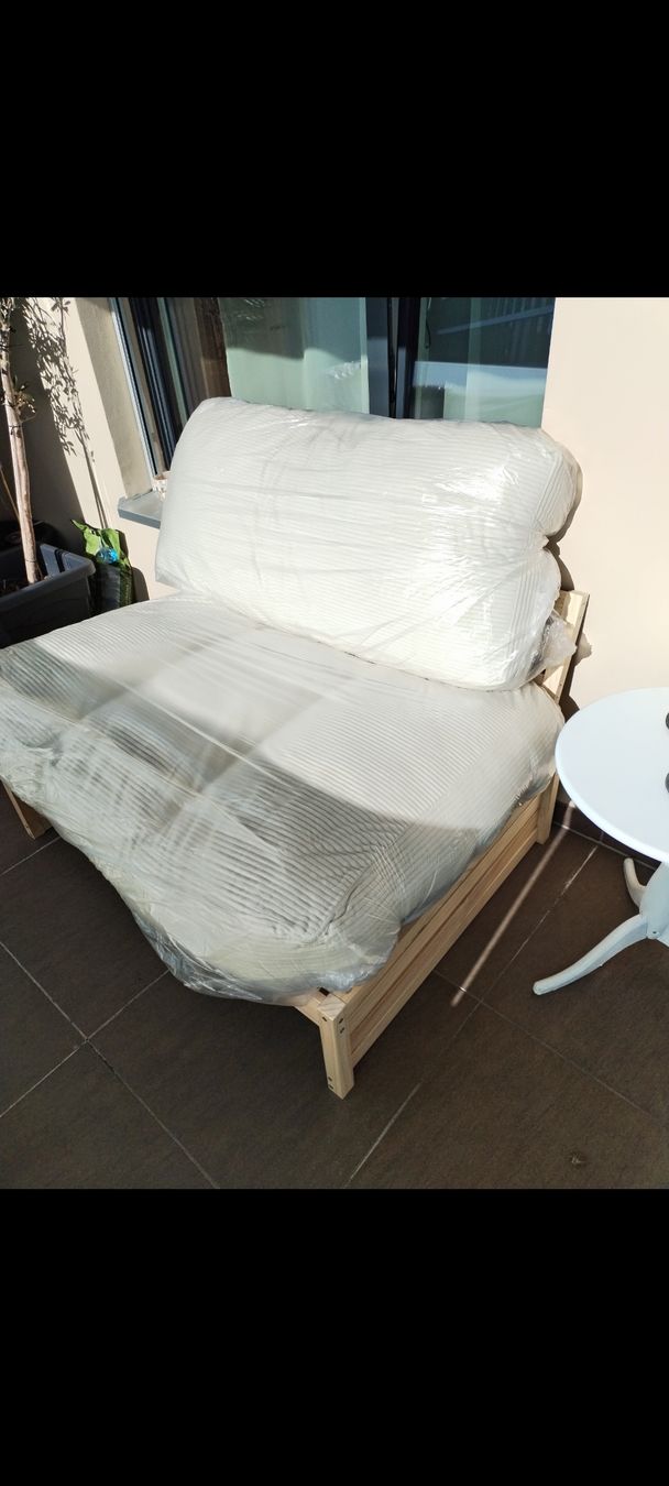 Sofas: 2x Neue unbenutzte Lounges – Neuf (Voir description) à Sursee par Cynthia7889