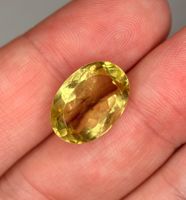 Ab 1 Fr. - 9.88 ct Lemon Quarz - unbehandelt