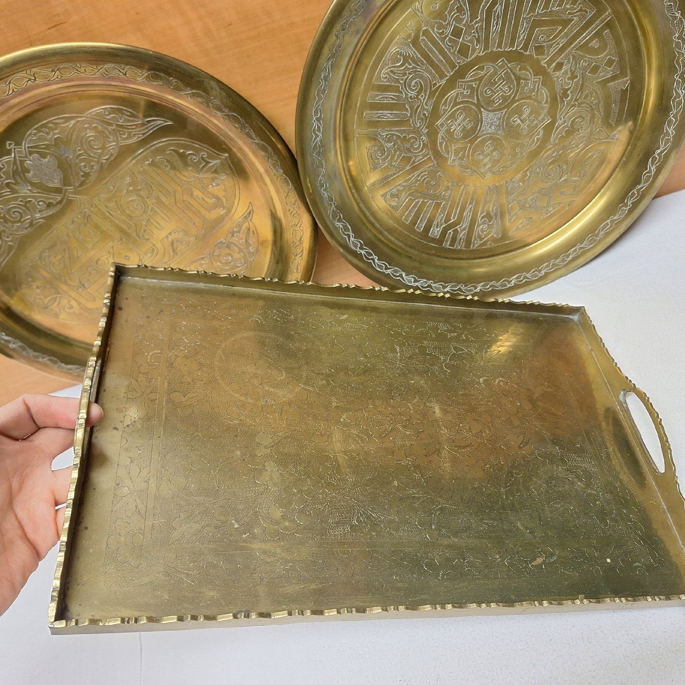 Piatti di portata: Versand möglich! Orientalische Serviertablets – Usato da Winterthur venduto da Goldpipau 3
