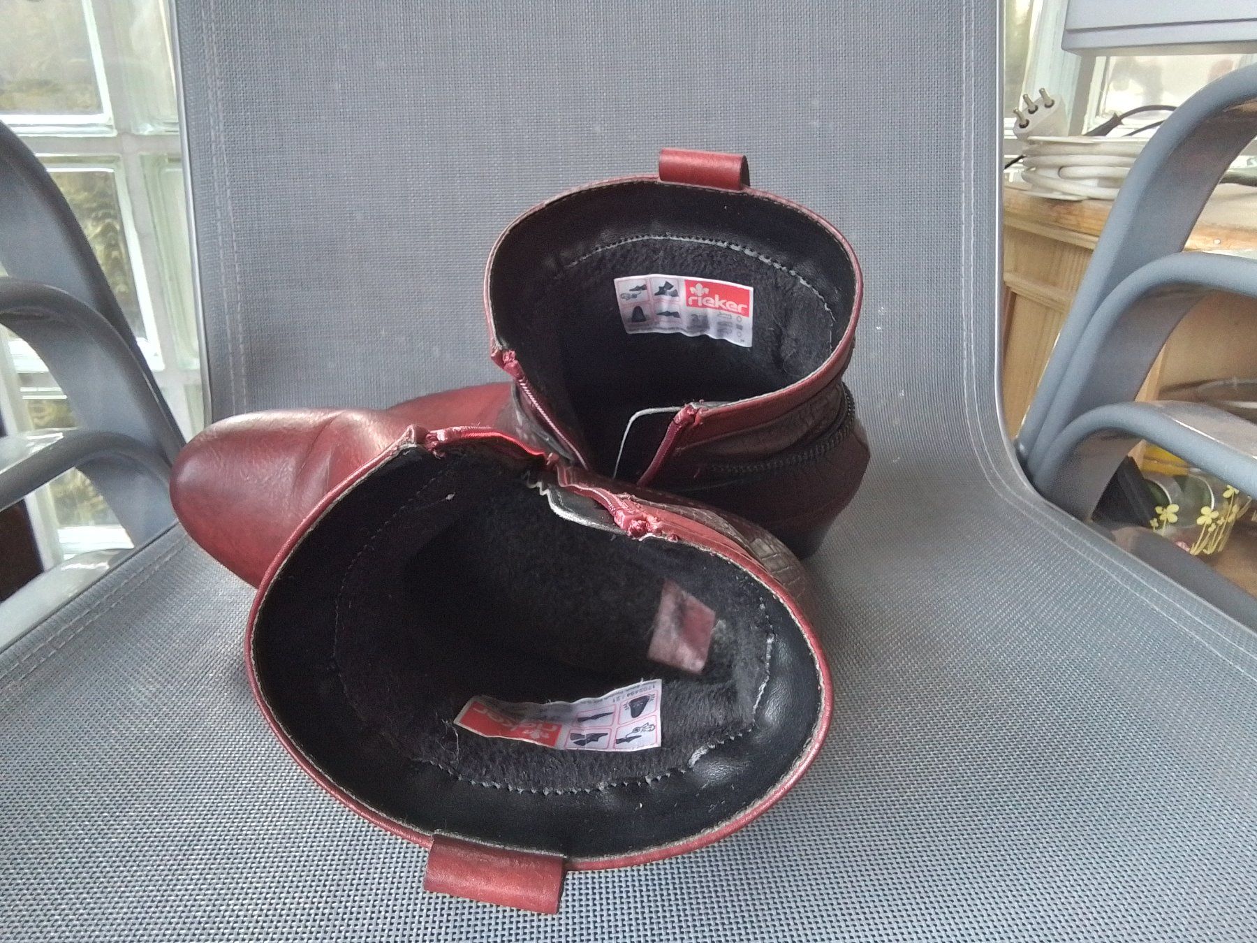 Rieker Scarpe da donna: Rieker Stiefeletten Gr. 37 neuwertig – Usato da Oberurnen venduto da DVDL 2