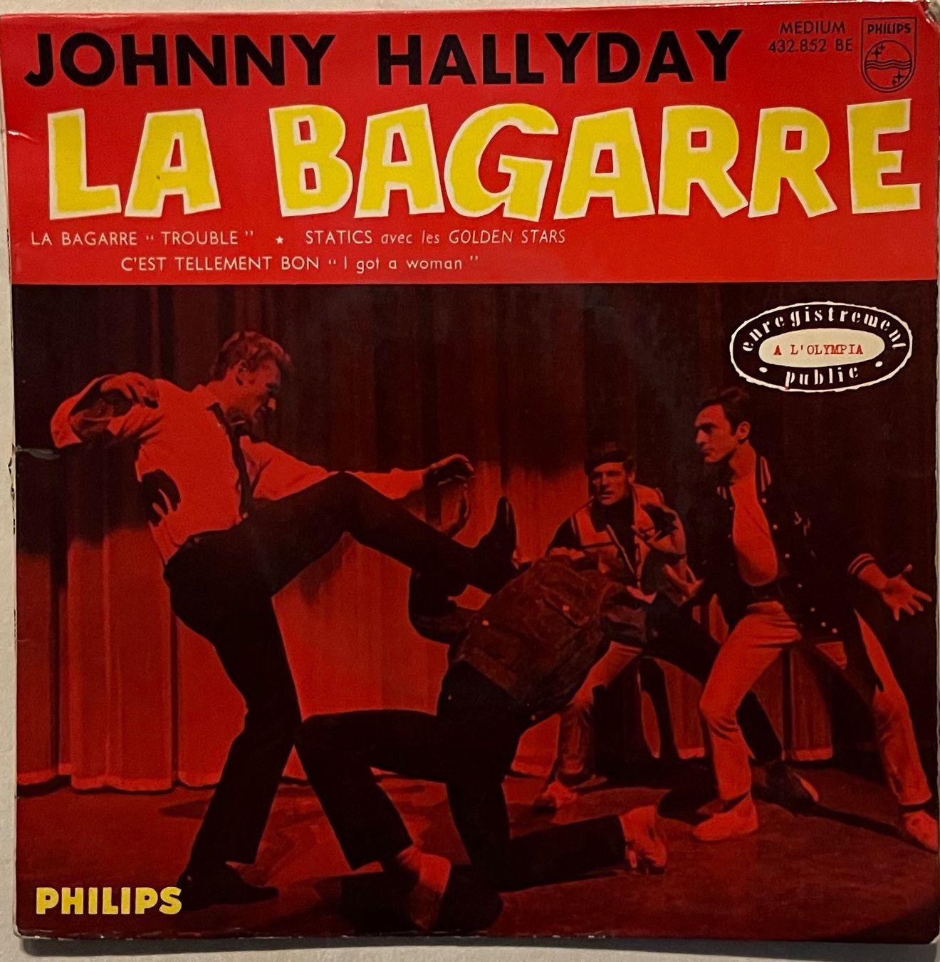 Schallplatten: JOHNNY HALLYDAY - LA BAGARRE – Gebraucht aus Bussigny von vinyl-pas-cher