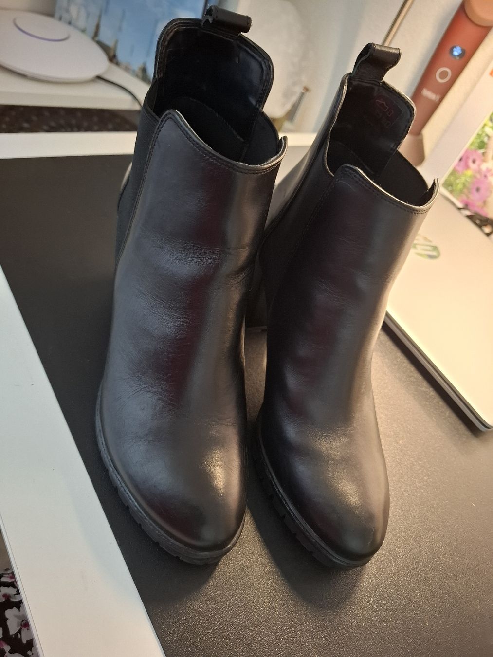 Damenschuhe: Stiefeletten von Kiomi – Neu (gemäss Beschreibung) aus Wangen SZ von Mschatz 1