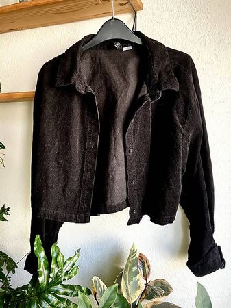 Schwarzes Crop Cord Hemd / Cordjacke XS