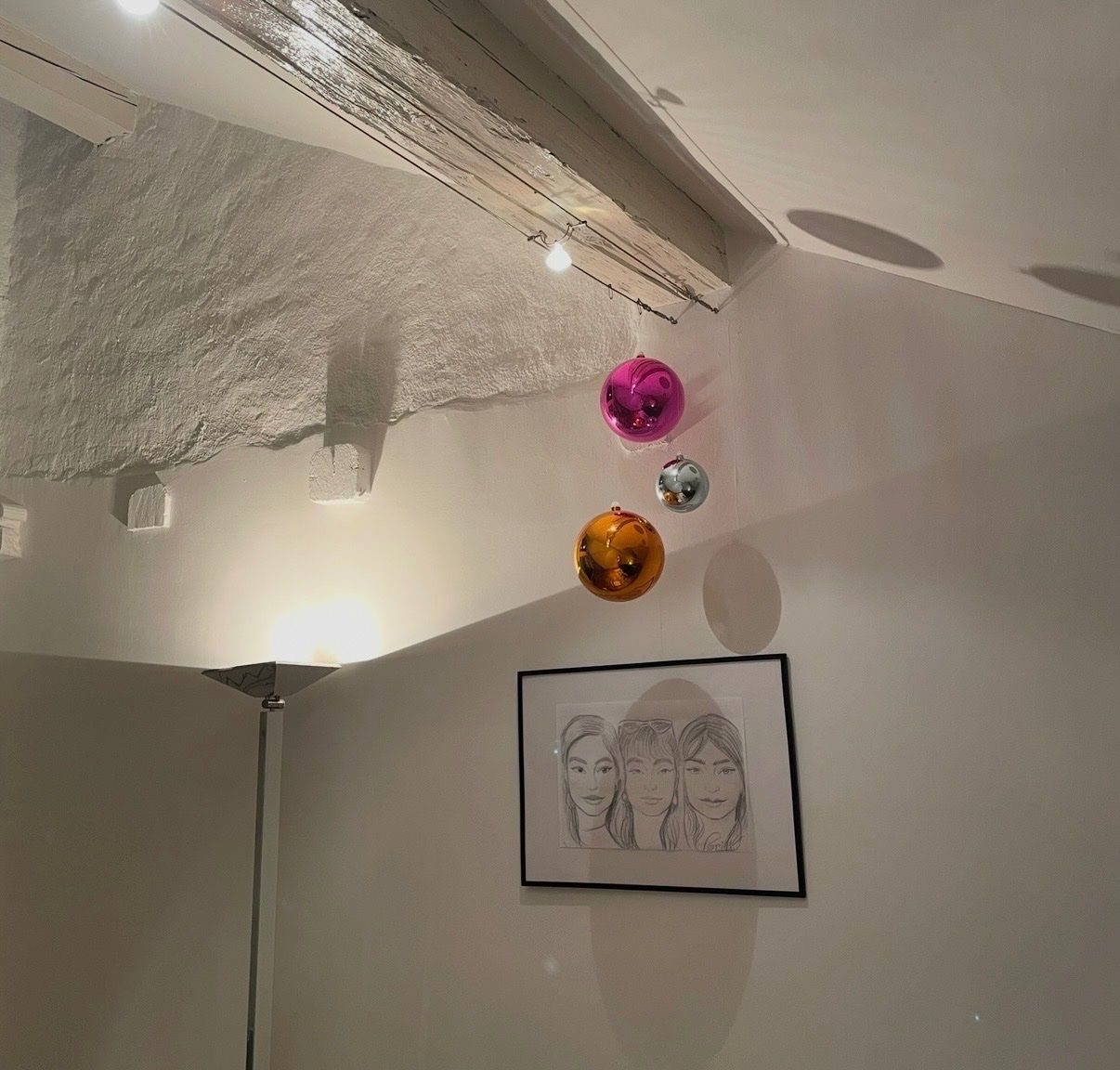 Tutte le decorazioni: 2 Dekorative Kugeln – Usato da Bern venduto da Florence_A 2