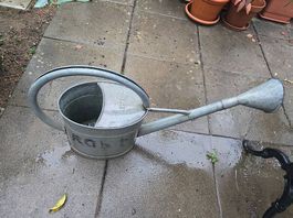 Alte Zink-Giesskanne 12 Liter, oval, mit Brause