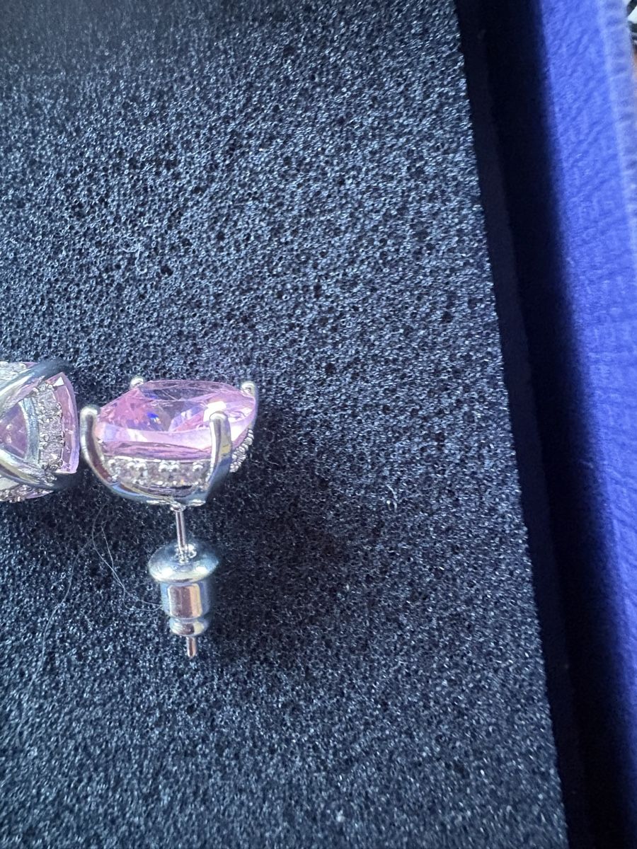 Orecchini pendenti & Orecchini a lobo: Rosa funkelnde Ohrstecker, NEU – Nuovo (secondo la descrizione) da Obbürgen venduto da bugi6868 6