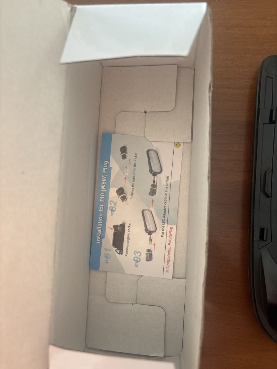 Tutti pezzi di ricambio auto: Indicatore di direzione laterale a led  – Usato da Figino venduto da mat_2r6c 2