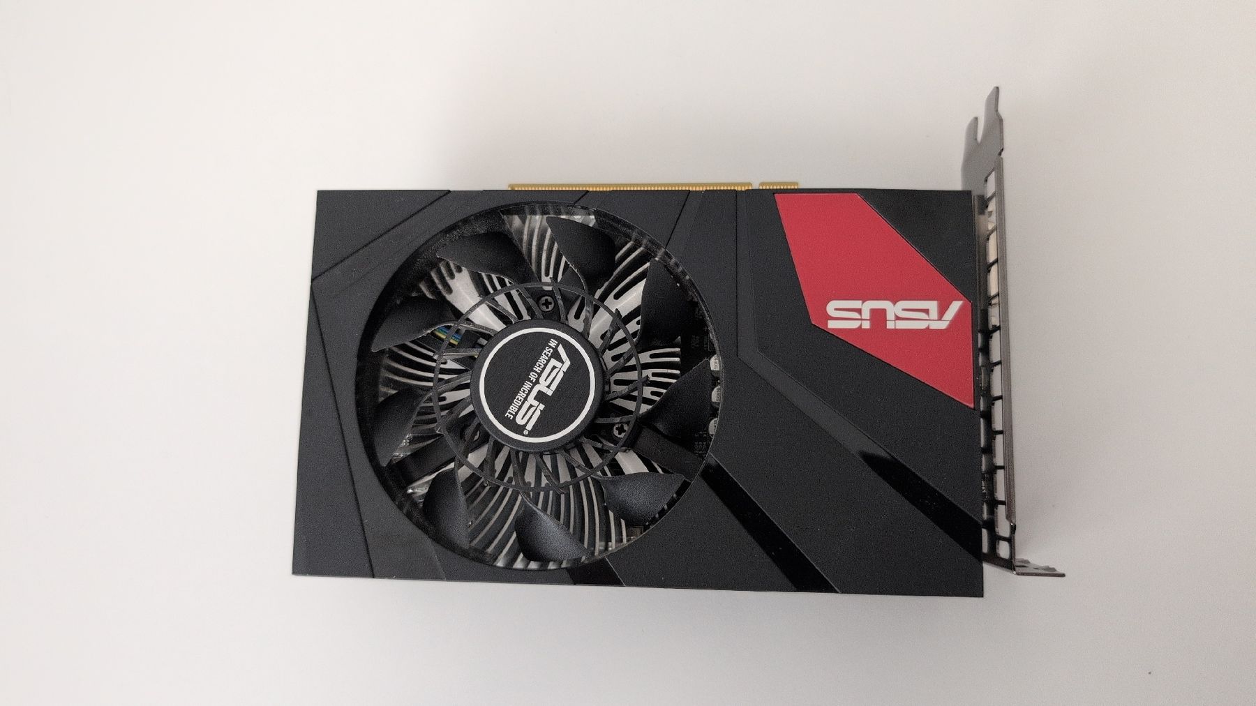 Asus Schede grafiche: ASUS GTX 950 Mini Grafikkarte – Usato da Bern venduto da seba86 2