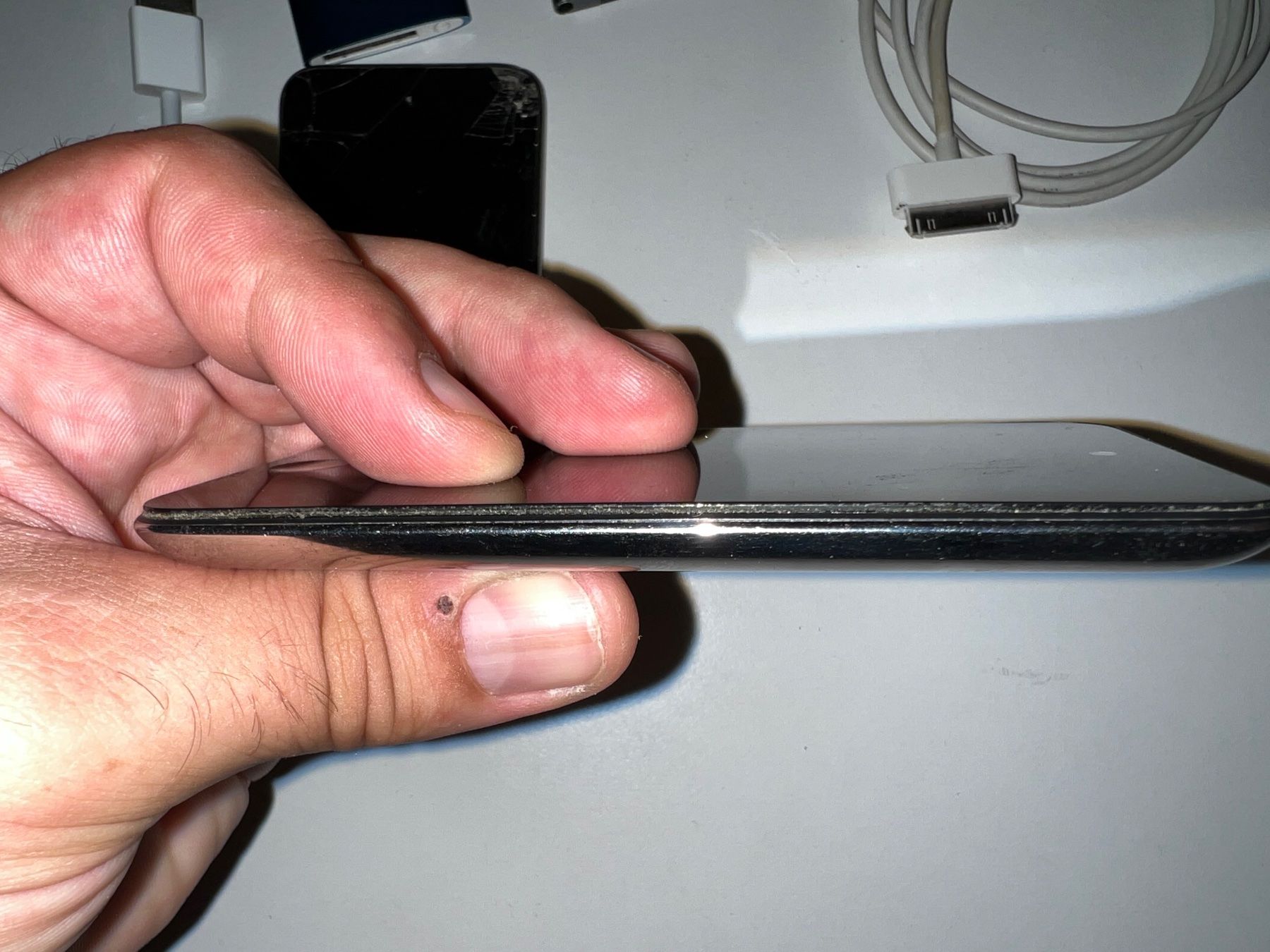 Apple Lecteur media portable: Apple iPod Konvolut 4x iPod + 2 Ladekabel – D'occasion à Unterengstringen par Sehr1986 2