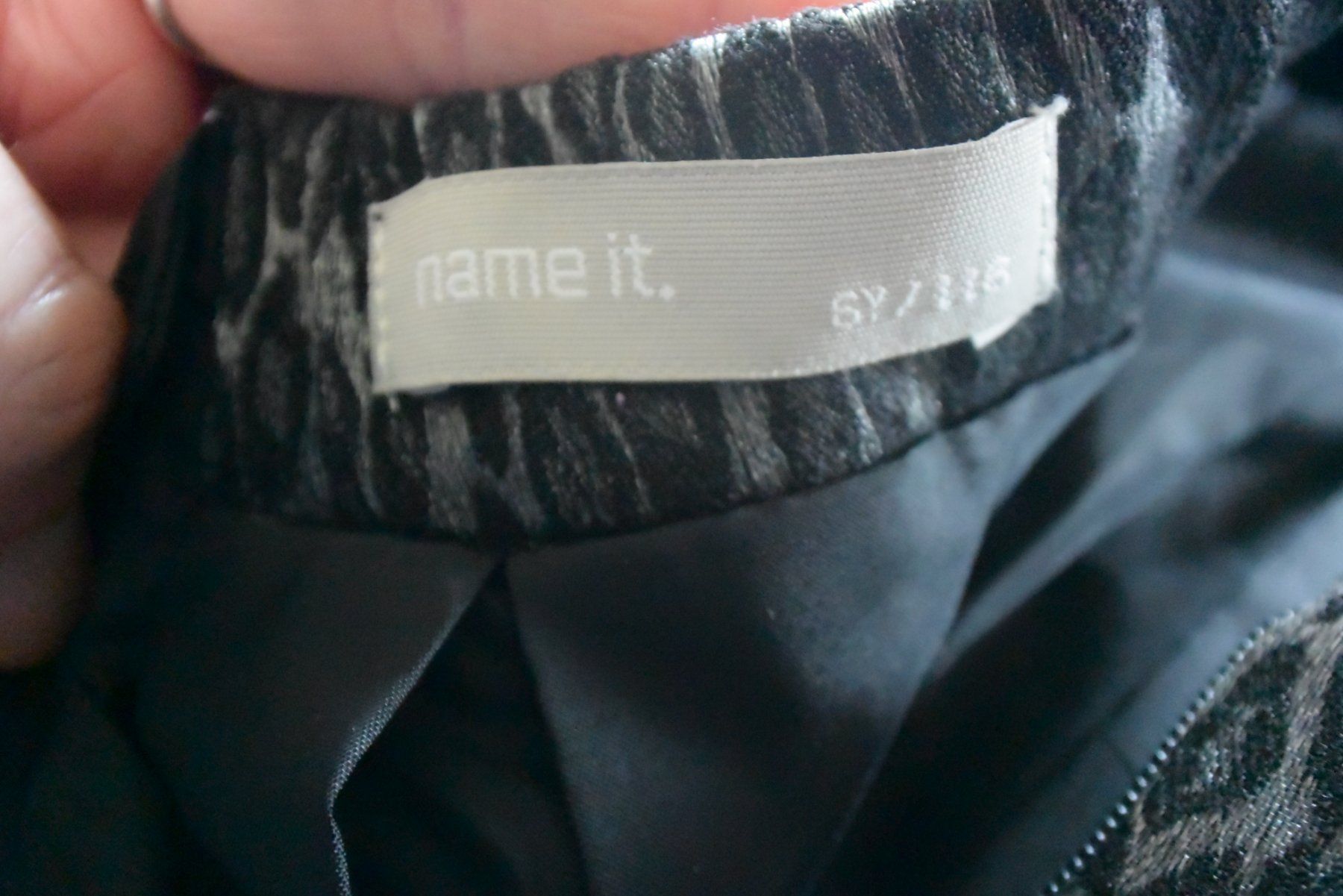 Vestiti & Gonne: Mädchen Rock "Name it", neuwertig, festlich & elegant, Gr116 – Nuovo (secondo la descrizione) da Densbüren venduto da TutaLarsen 7