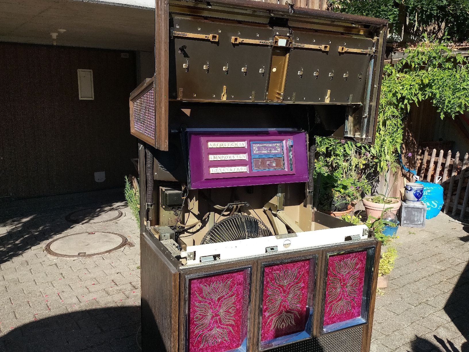 Musiktruhen: Jukebox Rowe AMI – Gebraucht aus Müselbach von pat_9c9w 8