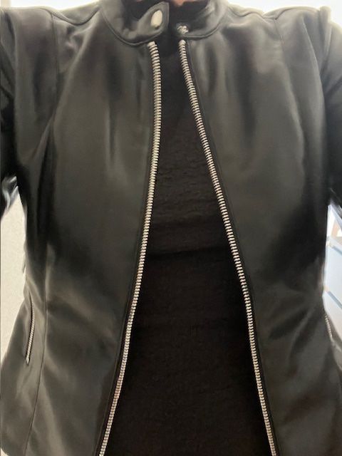 Giacche: MNG Lederjacke schwarz XS, Top Zustand! – Usato da Zürich venduto da lri_vc9h