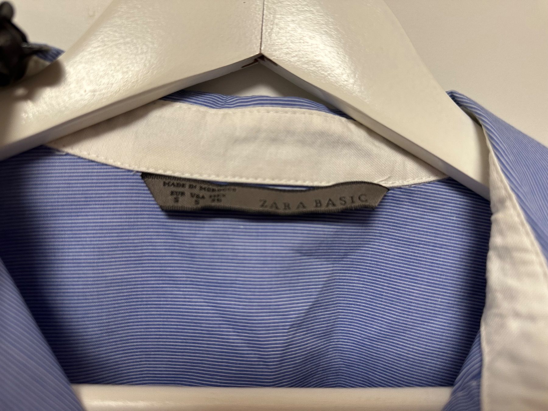 Zara Camicette: Blau und rosa Zara Basic bluse – Usato da Zürich venduto da kuszi 2