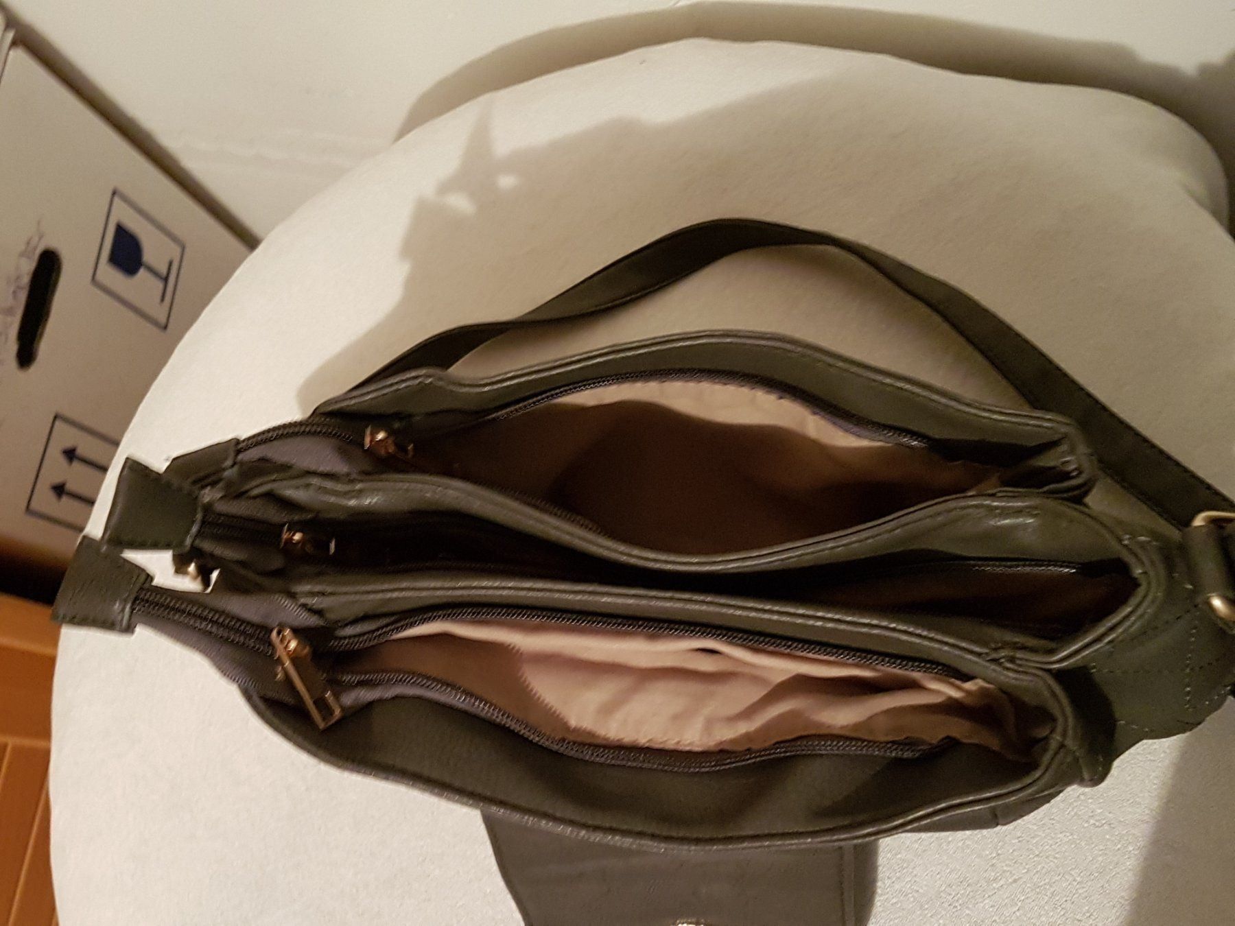 Borse da donna: Damenhandtasche Leder – Usato da Zürich venduto da Agios 4