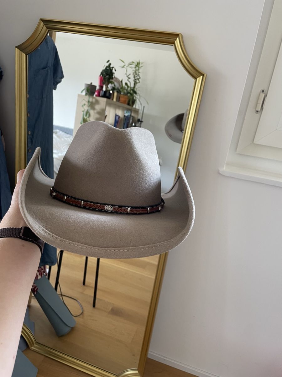 Copricapi, berretti & cappellini: Real Texas Cowboy Hat – Nuovo (secondo la descrizione) da Altstätten SG venduto da kal_c788 2