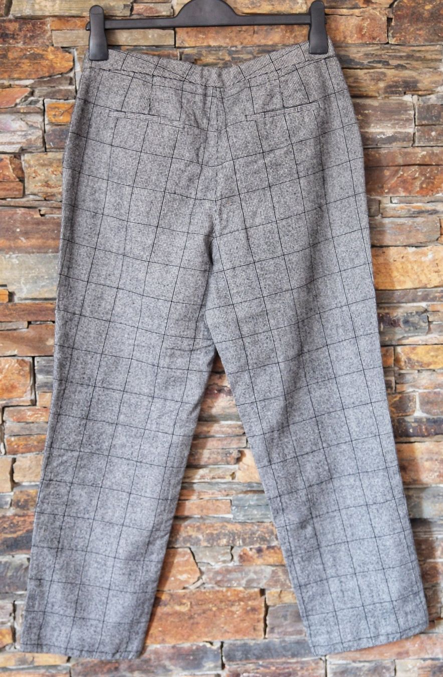 Massimo Dutti Pantaloni: Stoffhose Massimo Dutti Gr. 40 Damen – Usato da Wohlen AG venduto da Exitburn 1