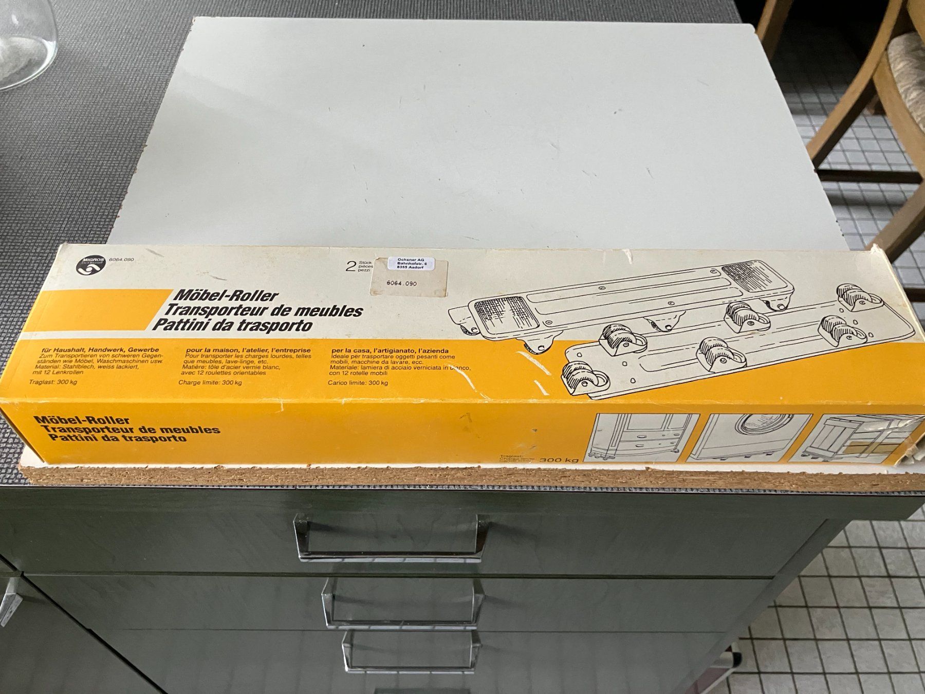 Altro per stoccaggio & trasporto: Möbel-Roller  neu mit 12 Lenkrollen – Nuovo e nell'imballaggio originale da Aadorf venduto da heiluz15