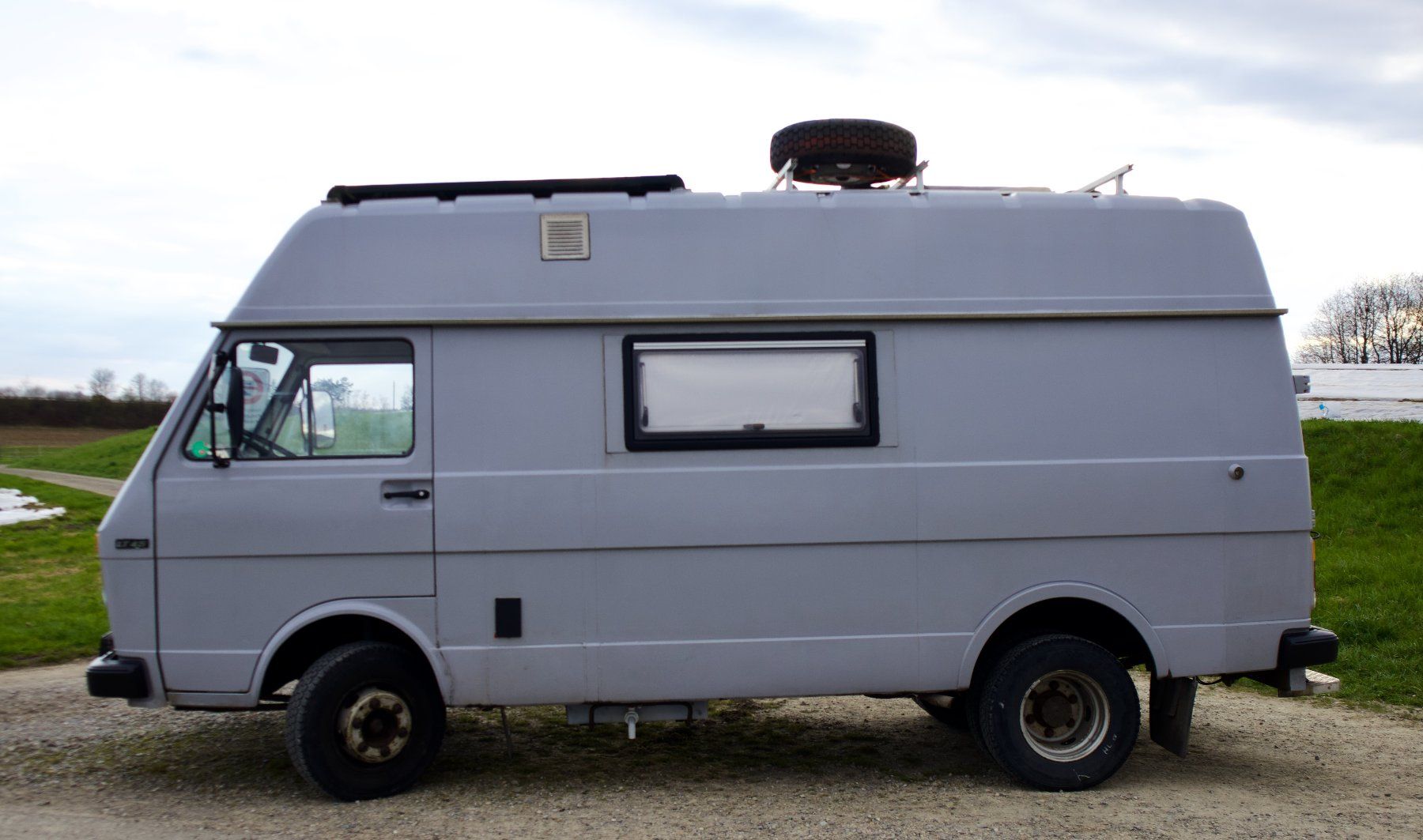 VW Camping Fahrzeuge: VW LT 45 aus 2. Hand mit 34'000km – Gebraucht aus Guntershausen von brianstark 1