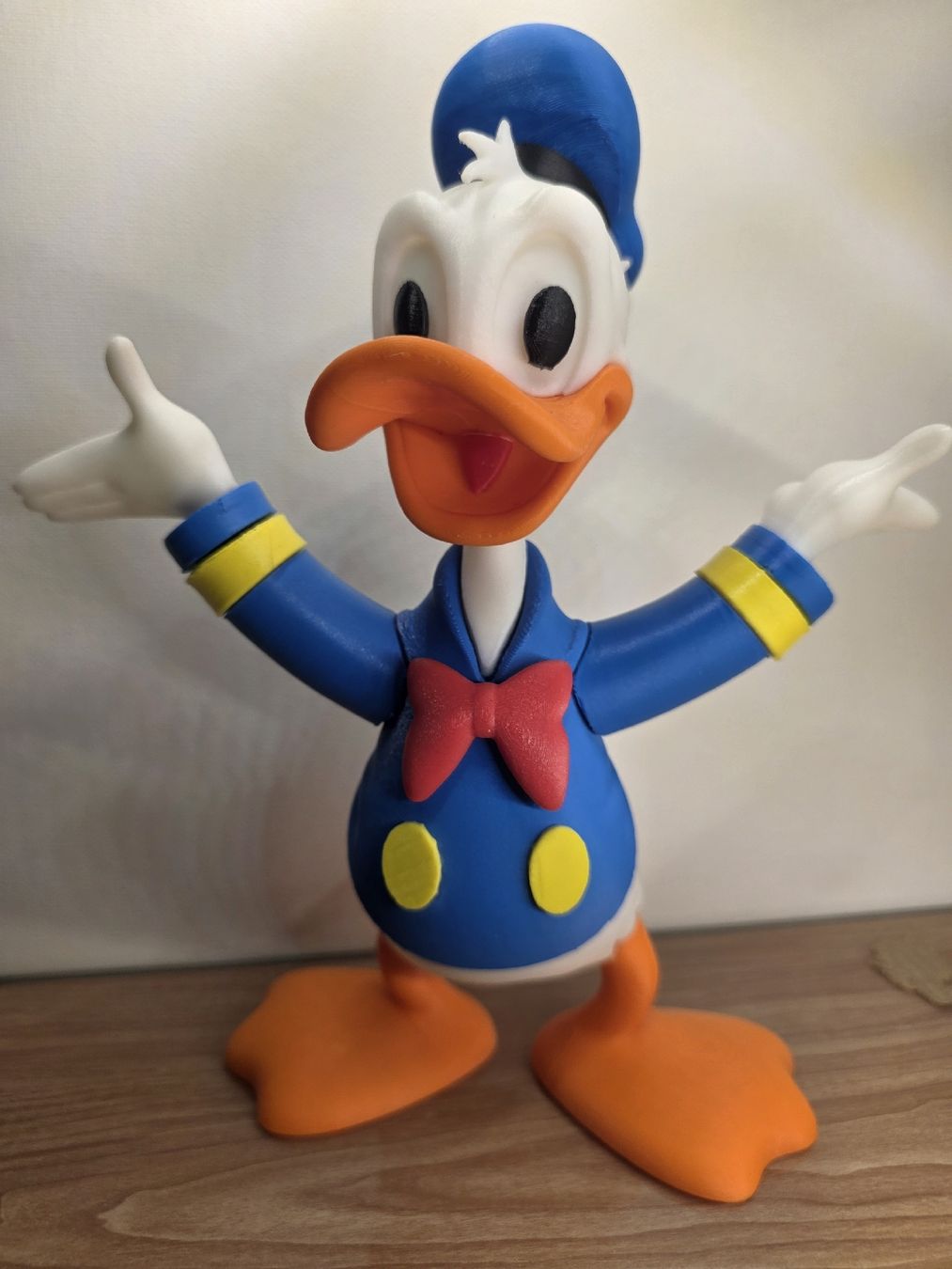 Disney Carte collezionabili: Paperino Disney stampato in 3D multicolore – Nuovo (secondo la descrizione) da Figino venduto da dif_2gsf 1