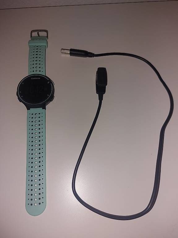 Garmin Smartwatch: Garmin Forerunner 235 – Usato da Thun venduto da sa808