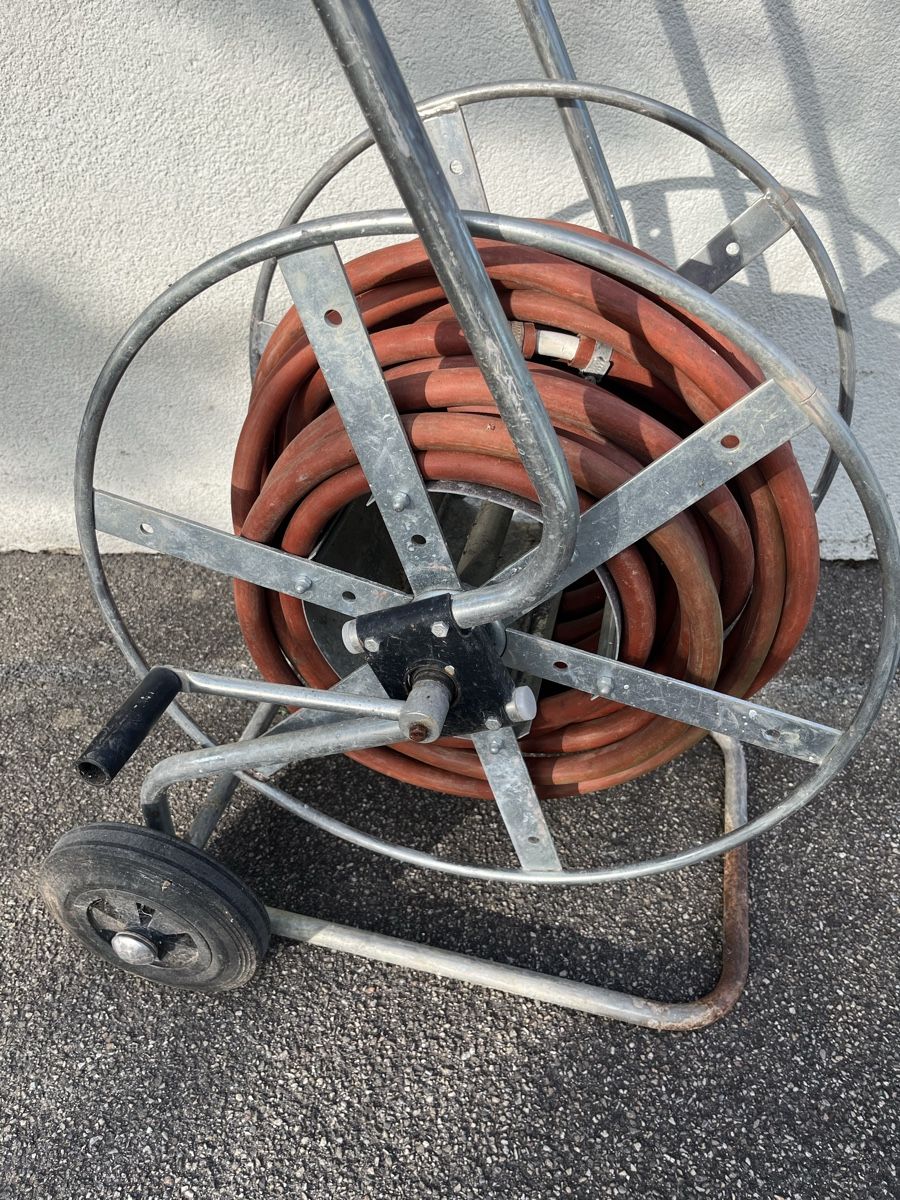 Altro in Decorazioni & Accessori: Gartenschlauchwagen Metall gebraucht – Usato da Gontenschwil venduto da Schess 1