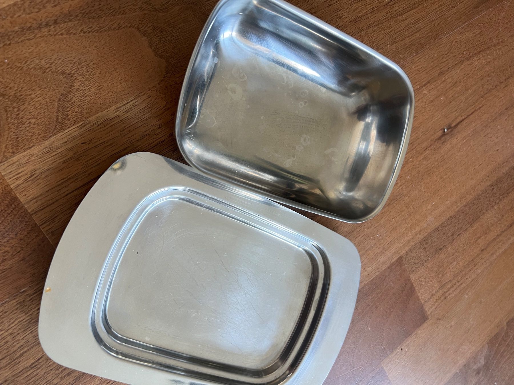 Altre Stoviglie: Butterdose Edelstahl glänzend – Usato da Jona venduto da Sariksa 3