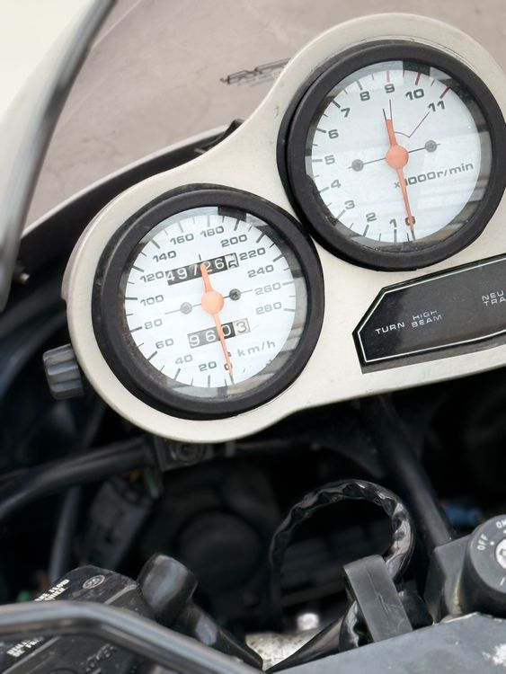 Suzuki Strada: 2x Suzuki GSX-R 1100 1986 – Usato da Birmensdorf ZH venduto da BaneK6 9