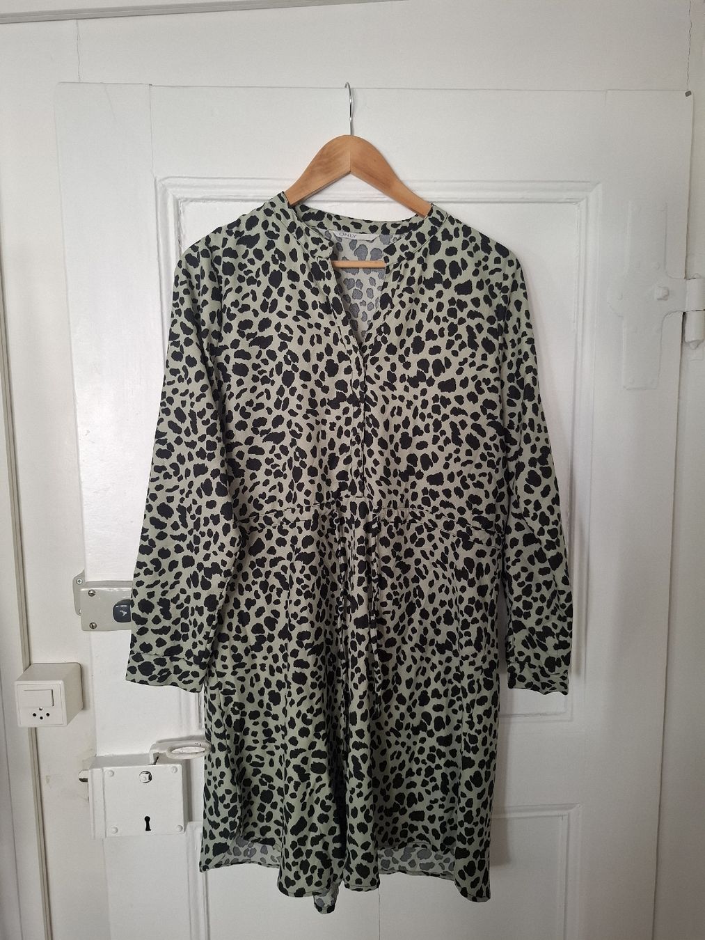 Only Kleider: Kleid ONLY M – Neu (gemäss Beschreibung) aus Bern von Belverdere21