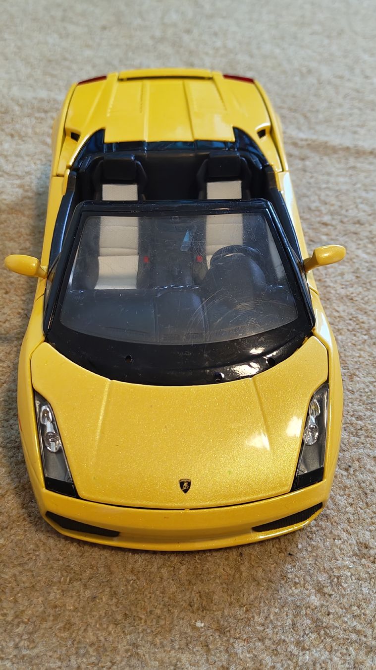 Lamborghini Modellini d'auto: Lamborghini Gallardo Spyder Model, Yellow, Collect! – Difettoso da Glattbrugg venduto da har_jgc7 3
