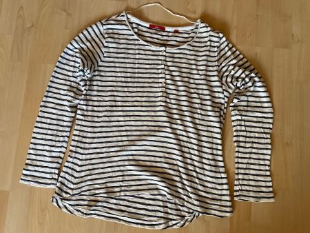 gestreiftes Langarm-Shirt von S. Oliver