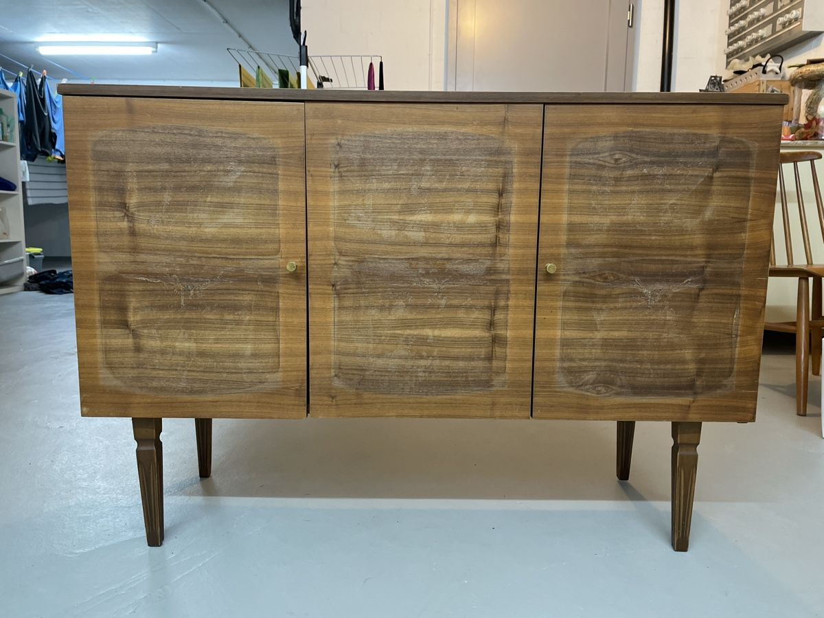 Cassettiere: Kommode/Sideboard 50er/60er  – Usato da Bettlach venduto da Echo2
