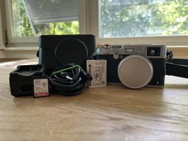 Fujifilm X100s