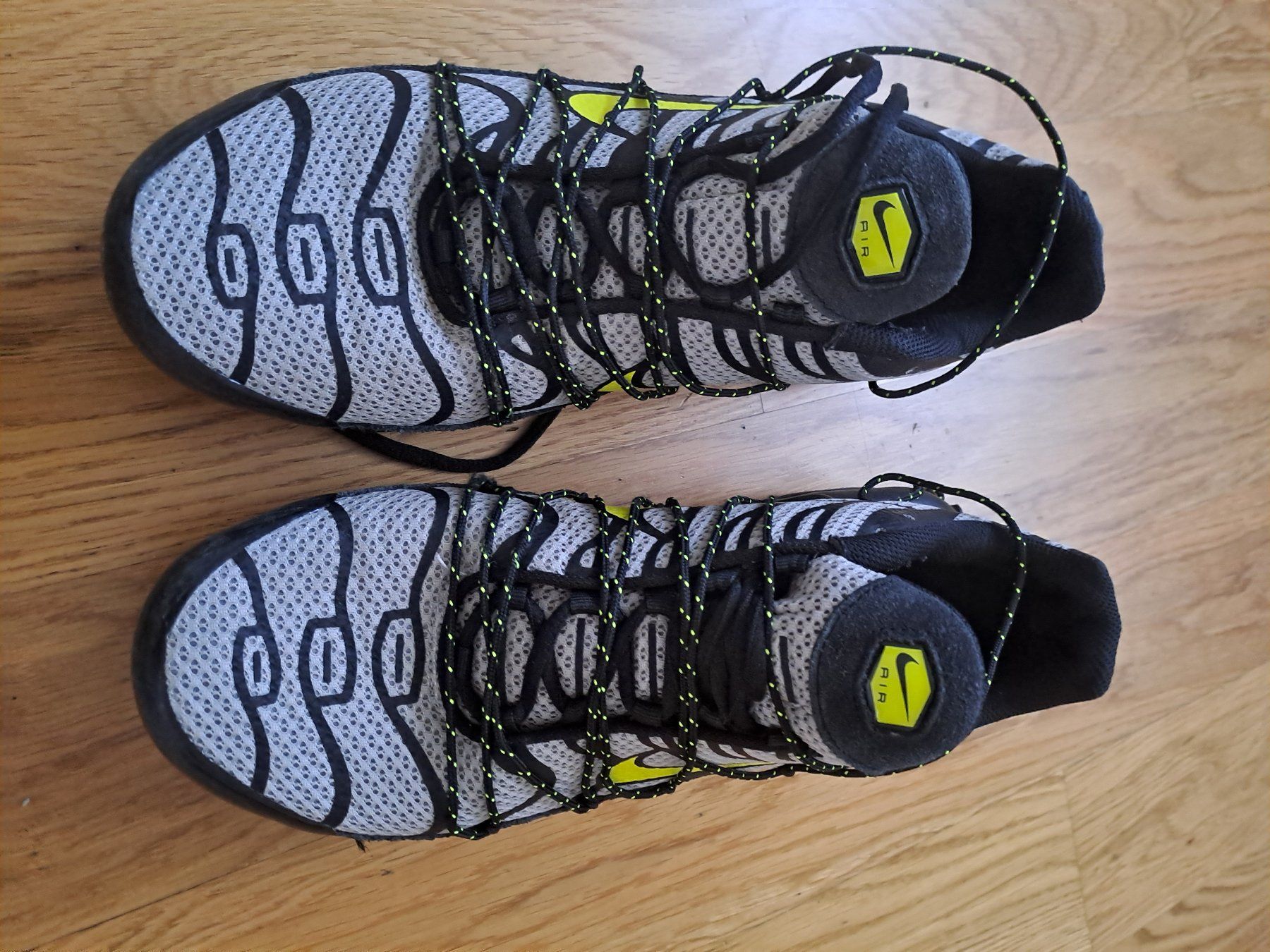 Nike Scarpe da uomo: Tn Nike Air Max 44 – Usato da Zürich venduto da Simonikus