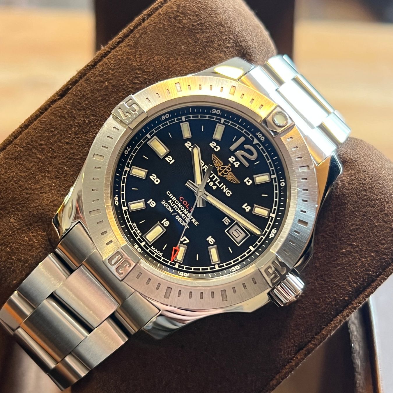 Breitling Orologi: Breitling Colt Automatic Date Black Dial Full Set A1738811 – Usato da Carouge GE venduto da Watchaser 8