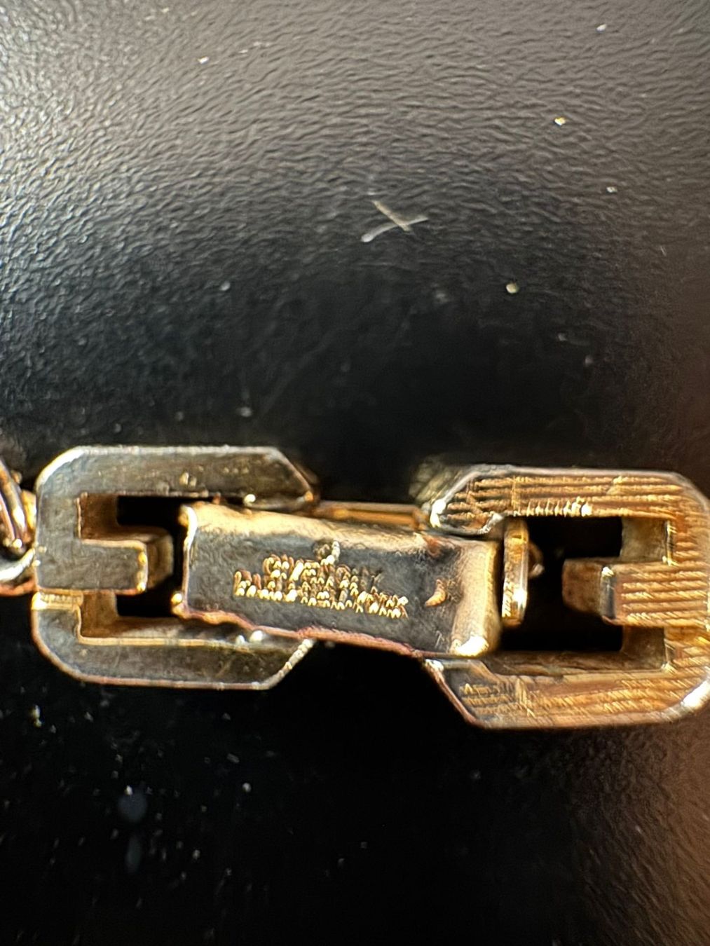 Givenchy Bracciali & Braccialetti: Givenchy Vintage Armband goldfarben 17 cm – Usato da Winterthur venduto da Dejv 2