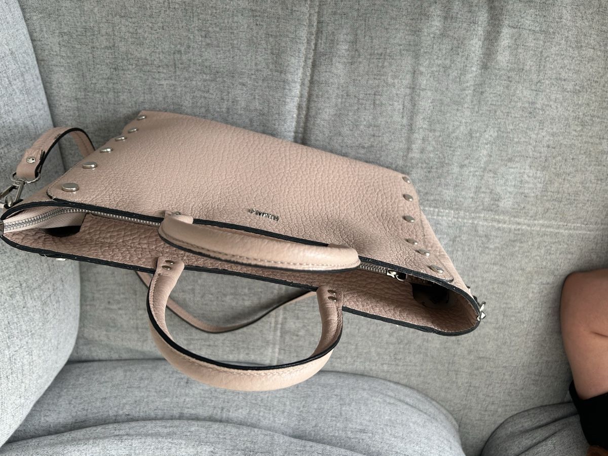 Ugg Taschen für Damen: Uggari Tasche – Gebraucht aus Basel von Krisztina.na 1