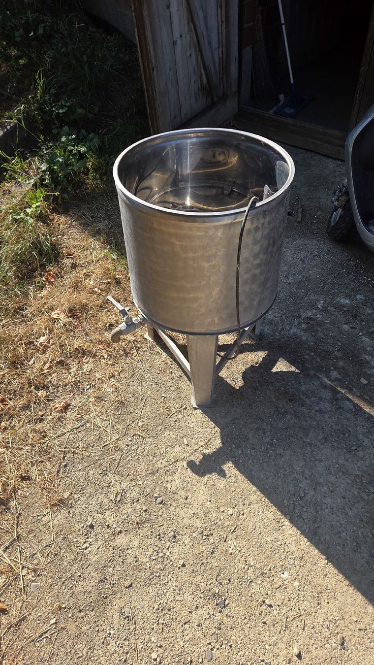 Tecnica di mungitura: Edelstahltank  100 Liter – Usato da Magden venduto da dingoo