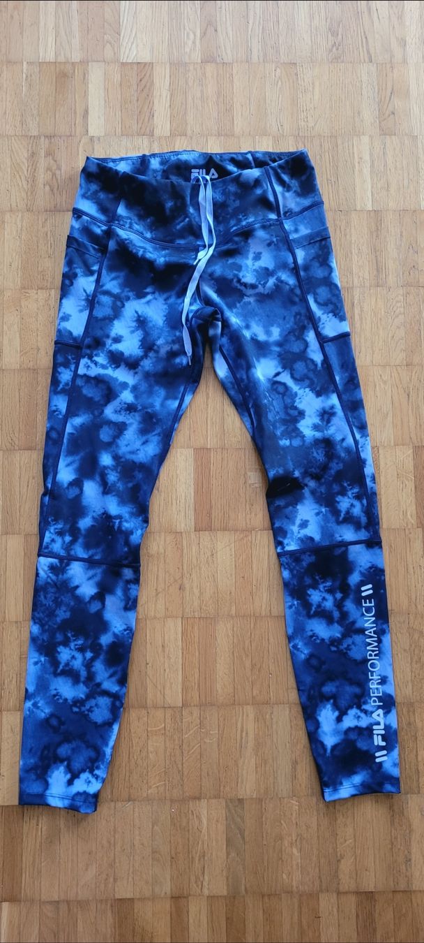 Fila Leggings: Fila Leggings, neu, Grösse M – Nuovo (secondo la descrizione) da Emmenbrücke venduto da gatasalvache 3