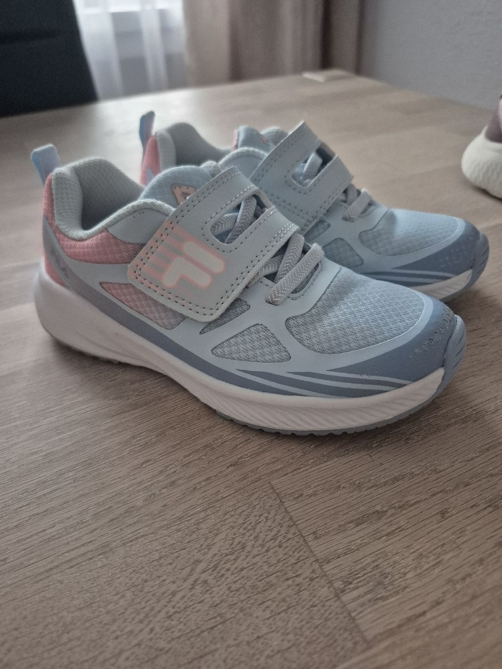 Fila Scarpe per ragazze: Film Gr. 29  – Usato da Spiez venduto da V.H.K.