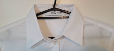 Schöne weisse Bluse Mango, Bügelarm,Grösse XS, neu