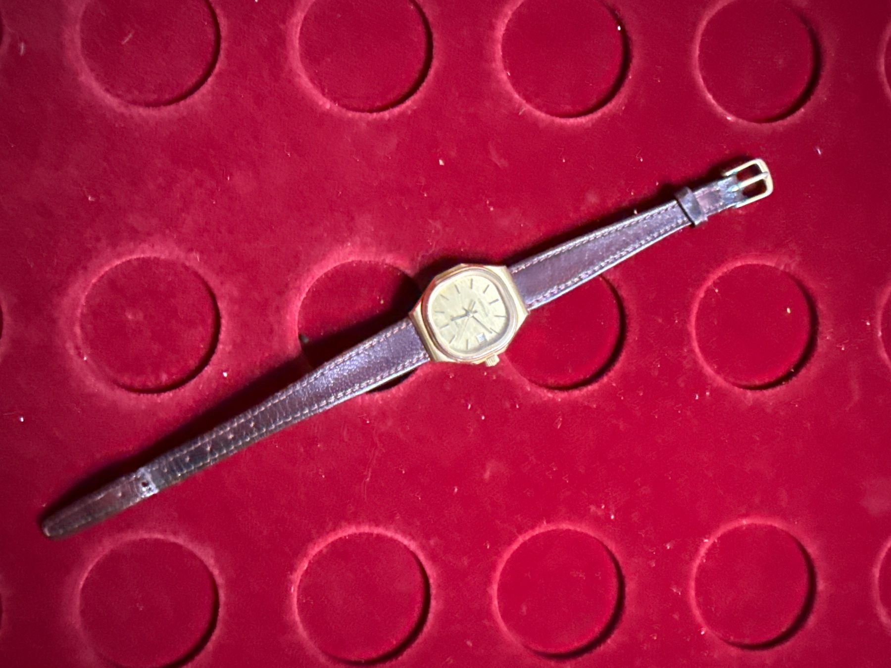 Certina Montres: Certina Quarz 25 mm – D'occasion à Pfeffingen par Allhandelklgwatches 2