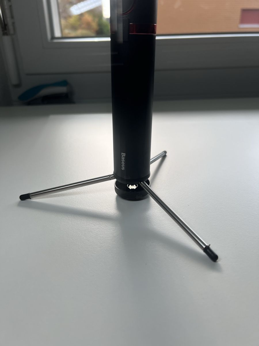 Baseus Staffe: Baseus Bluetooth Selfie Stick & Stativ – Usato da Gossau SG venduto da Alex_Tech 6