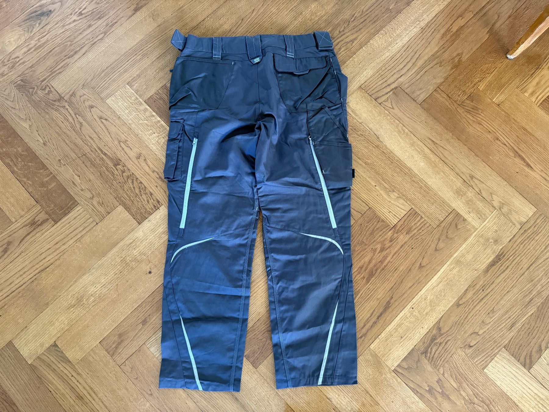 Engelbert Strauss Pantaloni: NEU Engelbert Strauss Hose Größe 60 Herren Motion – Nuovo (secondo la descrizione) da Ennetbaden venduto da mapa05 8