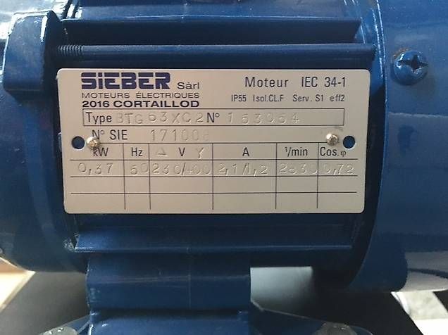 Tutte le macchine: Bohrer/Perçeuse de précision multi-broches avec table mobile – Nuovo (secondo la descrizione) da Valangin venduto da Saga2078 4