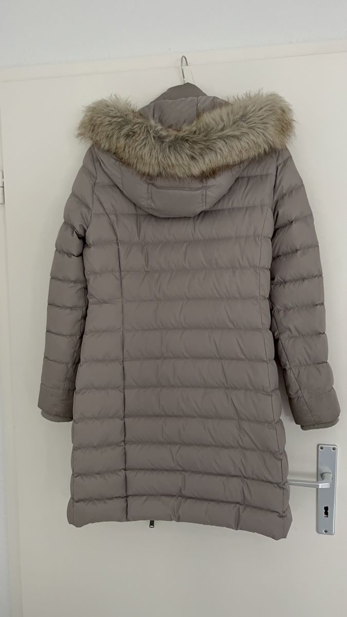 Tommy Hilfiger Giacche: Daunenjacke Tommy Hilfiger  Grösse L – Usato da Dulliken venduto da VaSha 5