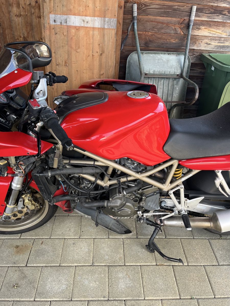Ducati Route: Ducati St2 1998  – Défectueux à St. Erhard par Michel164 4